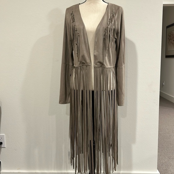 Western fringe faux suede jacket. Taupe color. - Picture 1 of 3